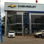 thi cong showroom chevrolet an thai 03 resize