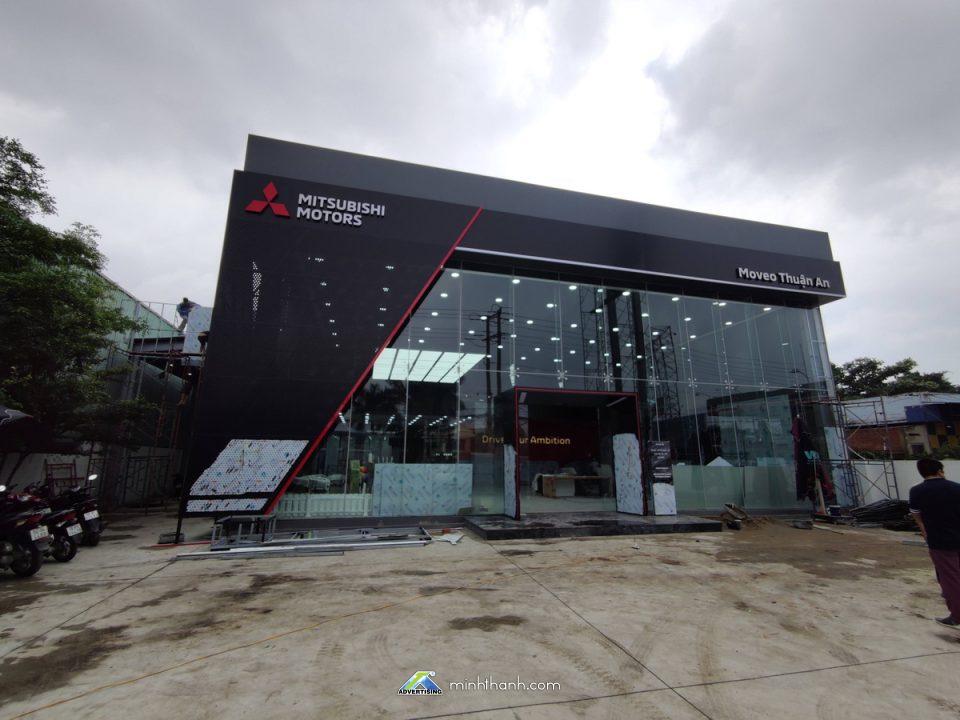 Showroom oto mitsubishi moveo thuan an 000001