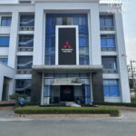 Bảng hiệu alu mặt dựng nhà máy Mitsubishi Motors Việt Nam (MMV) 04