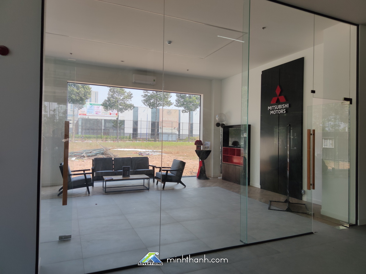 Showroom Mitsubishi Moveo New City với bộ nhận diện thương hiệu mới toàn diện 23 Showroom Mitsubishi Moveo New City với bộ nhận diện thương hiệu mới toàn diện 23