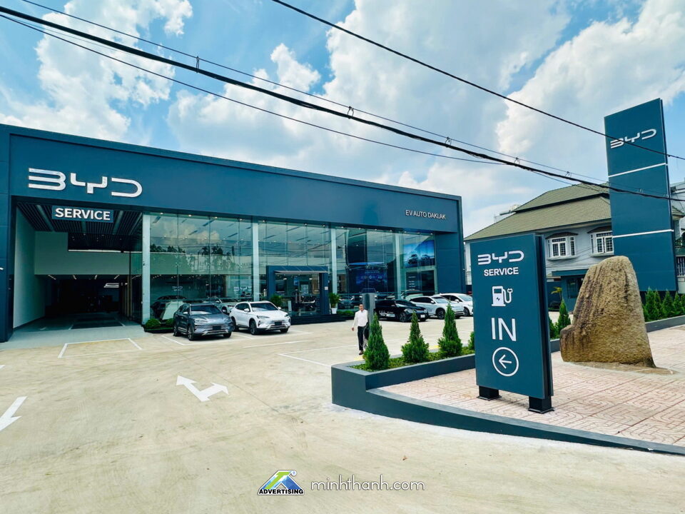 nhà thầu thi công nội thất showroom BYD EV Auto Daklak 01