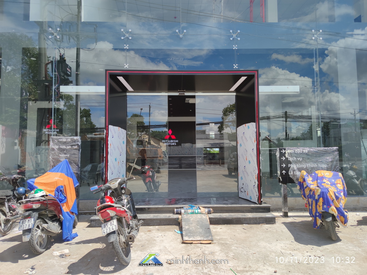 thi công nhận diện showroom Mitsubishi Sóc Trăng 2S 04 thi công nhận diện showroom Mitsubishi Sóc Trăng 2S 04