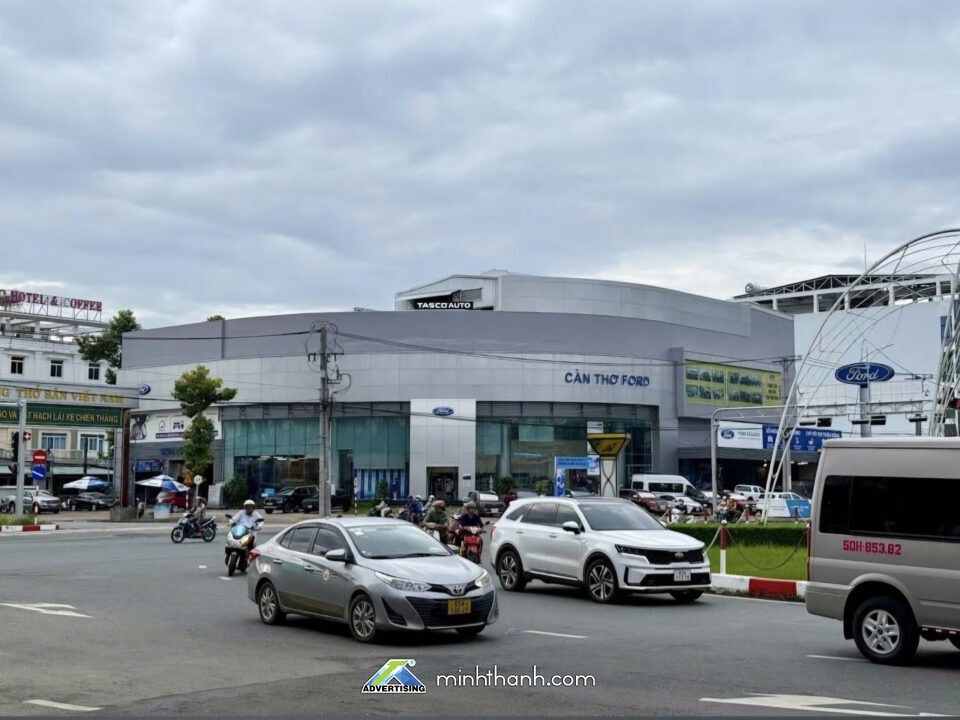 Bảng hiệu Alu chữ nổi có đèn TASCO AUTO Cần Thơ FORD 01.