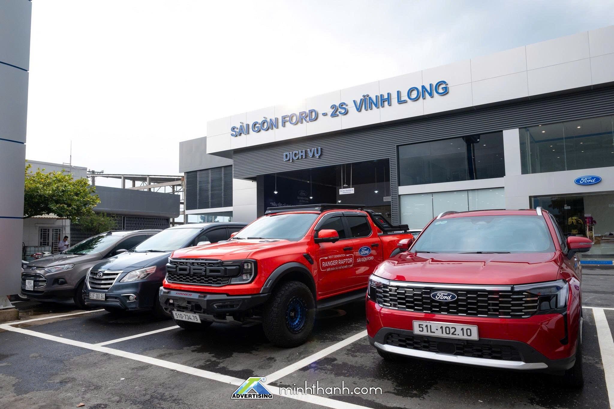 Thi công biển hiệu/ ngoại thất Showroom Ô tô Sài Gòn Ford 2S Vĩnh Long 02