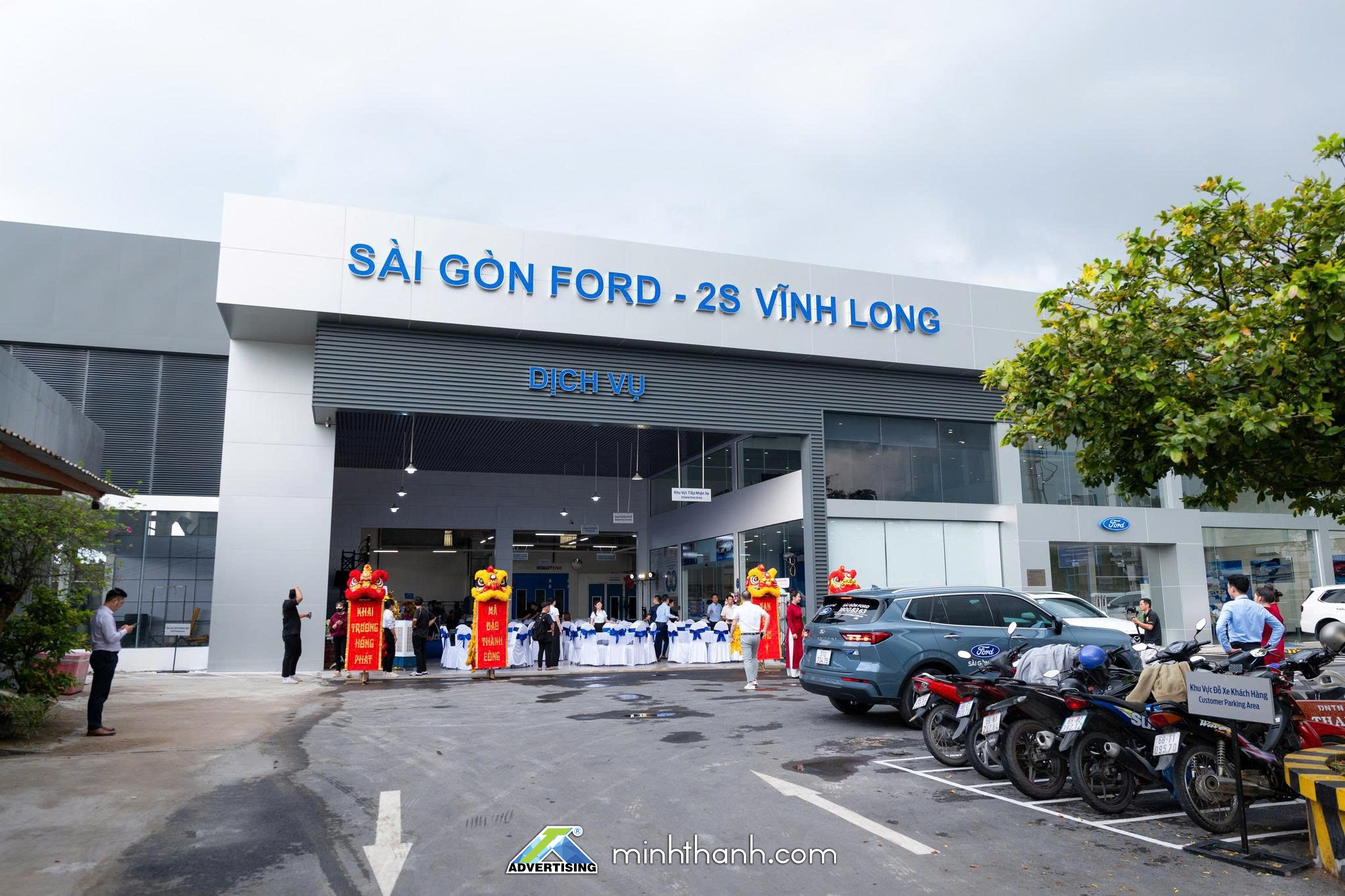 Thi công biển hiệu/ ngoại thất Showroom Ô tô Sài Gòn Ford 2S Vĩnh Long 04