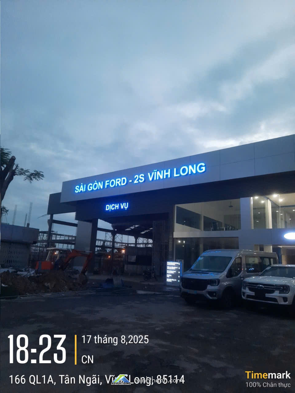 Thi công biển hiệu/ ngoại thất Showroom Ô tô Sài Gòn Ford 2S Vĩnh Long 10