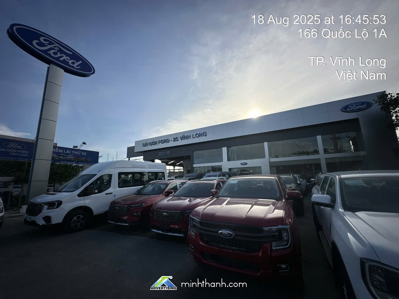 Thi công Showroom Ô tô Sài Gòn Ford 2S Vĩnh Long 