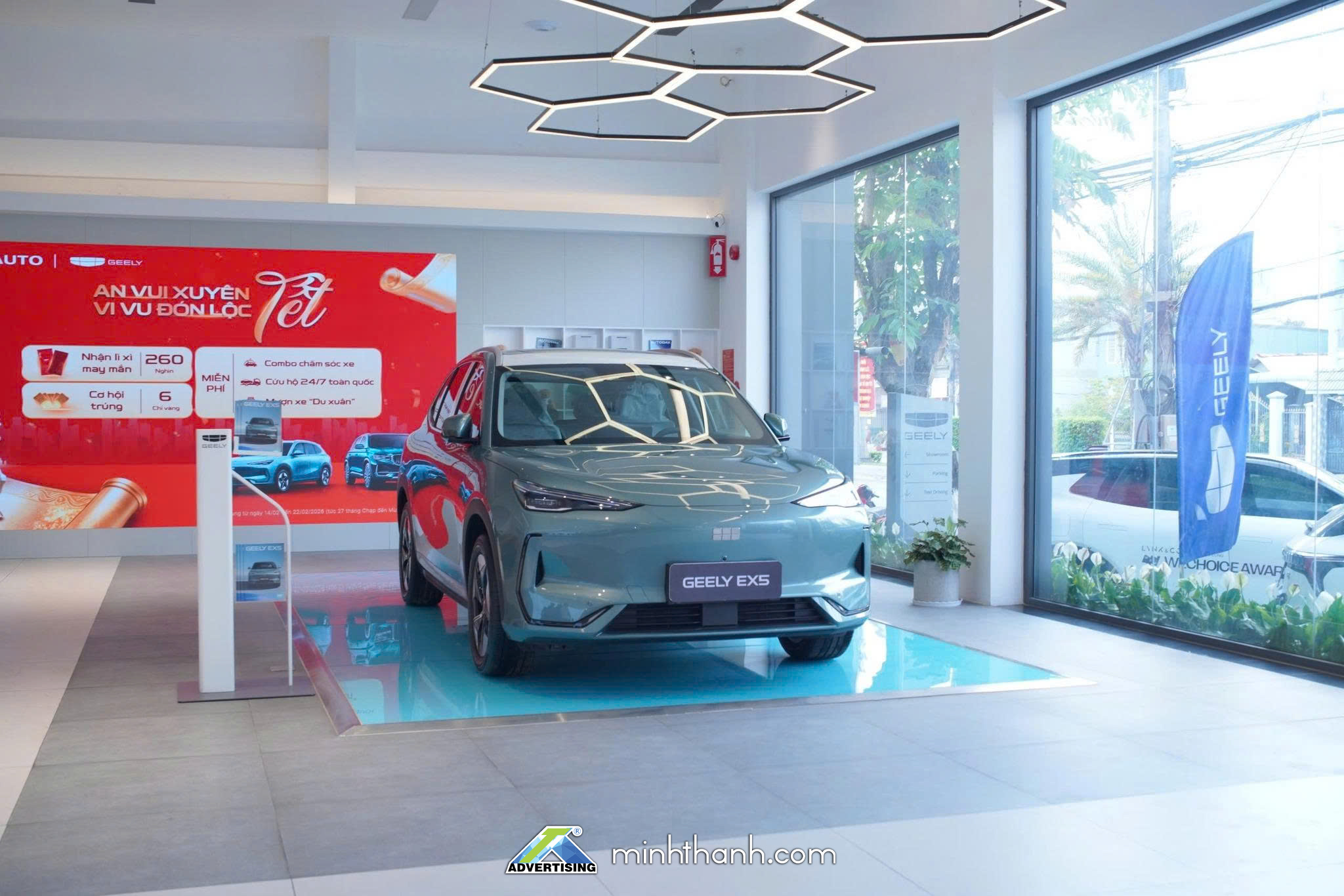 Kệ Catalogue Showroom Ô tô GEELY 05
