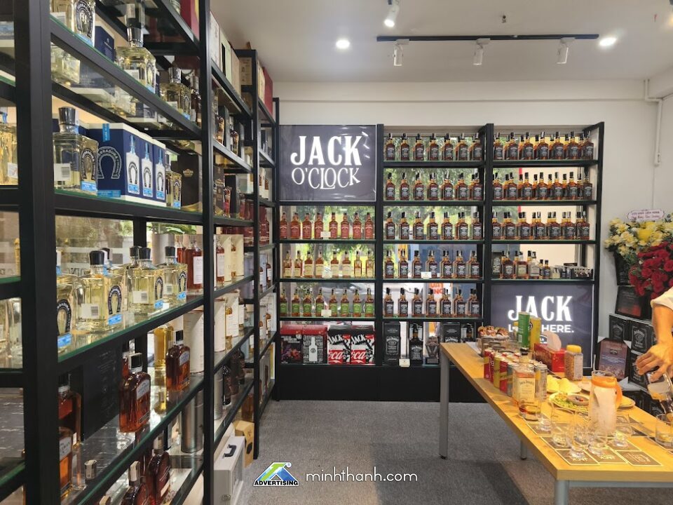 Minh Thành L.H.P Thi công Kệ trưng bày Rượu Jack Daniel