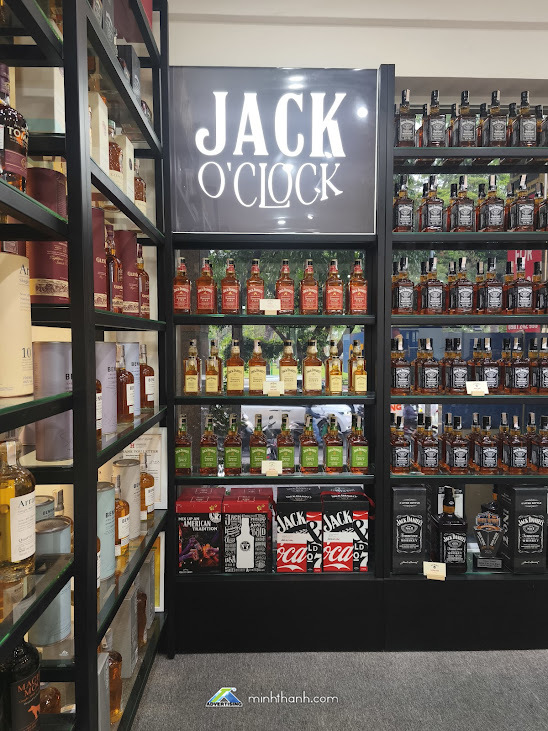 Minh Thành L.H.P Thi công Kệ trưng bày Rượu Jack Daniel